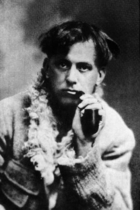 200px-aleister_crowley_2.png